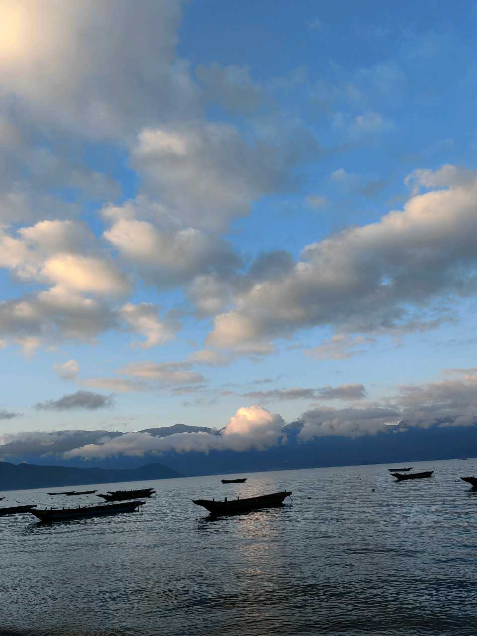 泸沽湖的早晨（图3）