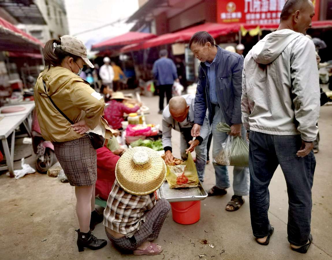 海南:乐东九所镇赶集（图4）