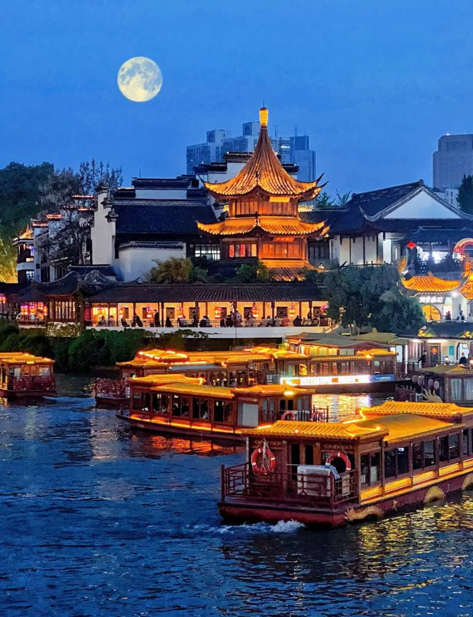 【新山东文学社】《初冬时节金陵游(十一首)》作者/江淮闲客 主播/天空(图8)