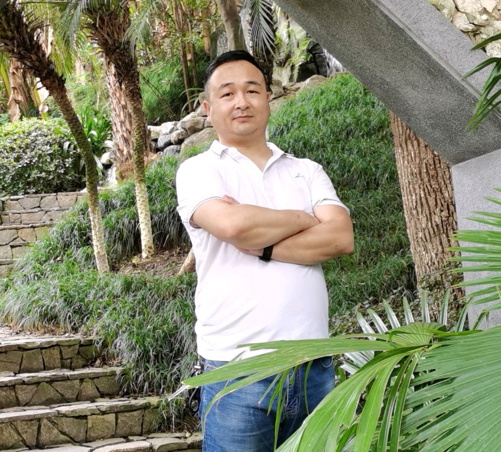 「成铁好青年」钢轨为证 初心如磐——记首届“成铁好青年”原涪陵工务段线路工长毛尔彪