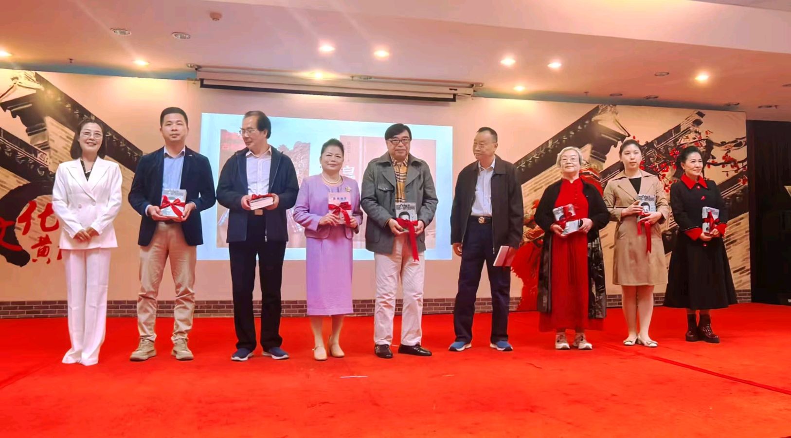 “白鹿书声•悦享读书会”圆满举办 图文/刘结英 编辑/谦坤 晋粤传奇平台（图4）