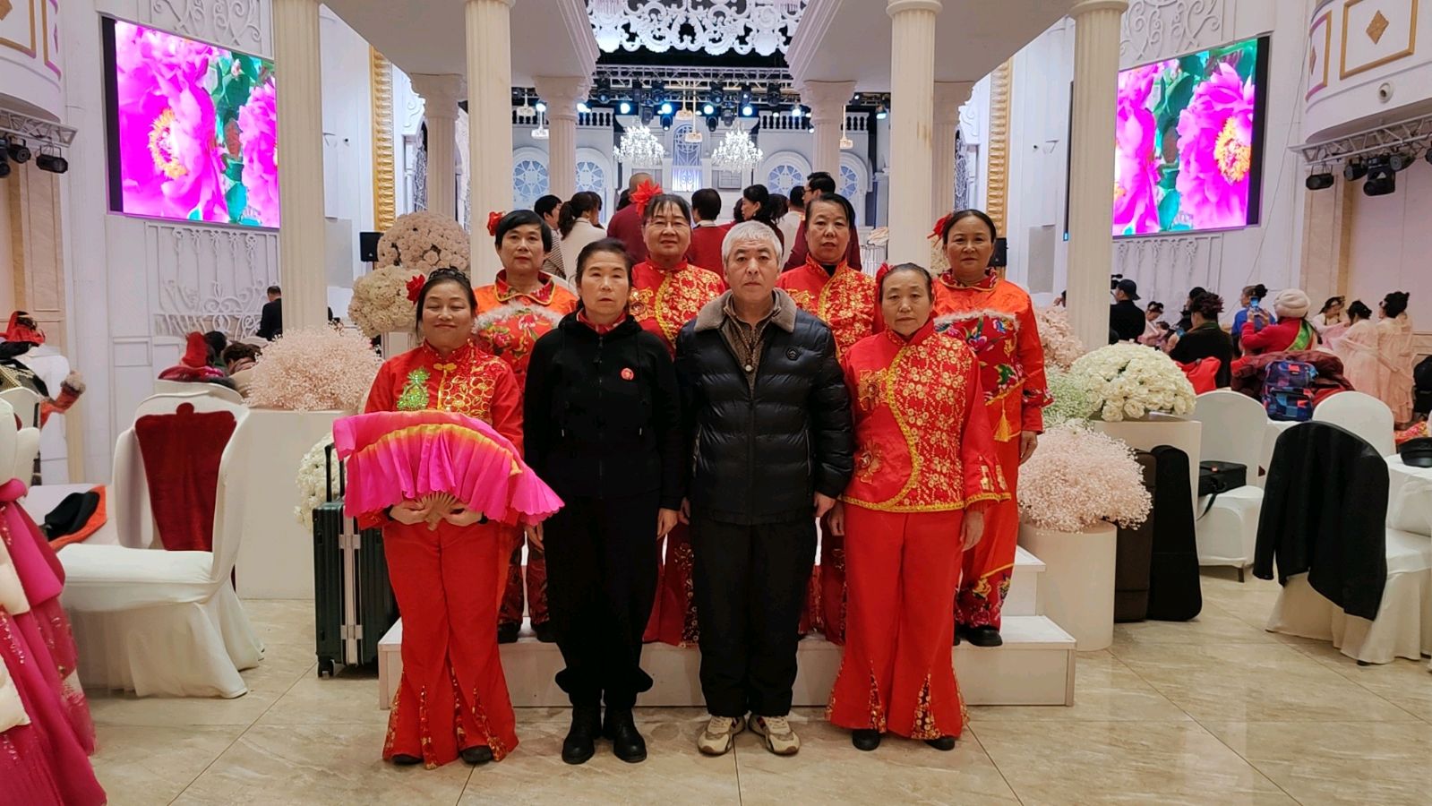 同心筑梦迎新年 凝心聚力谱华章（图2）