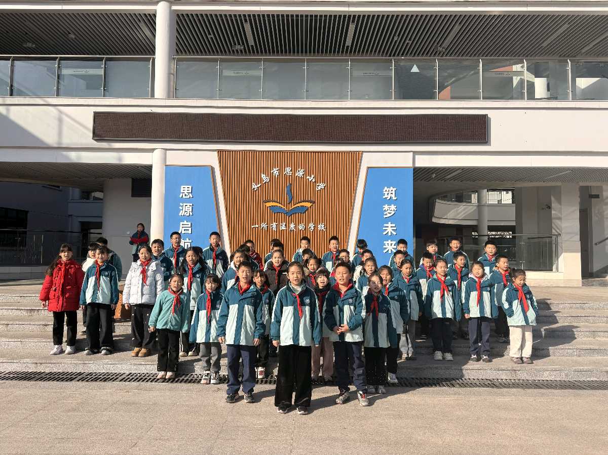 参战老兵走进校园宣讲 红色基因薪火相传（图3）