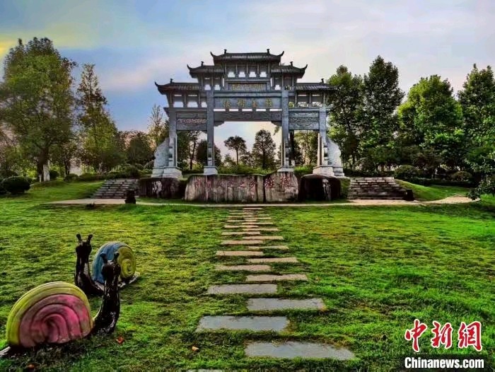 《意难忘·歌吟国际慢城古邑旌德》作者：喻忠国 [中国现代诗歌文化传媒推荐]（图4）