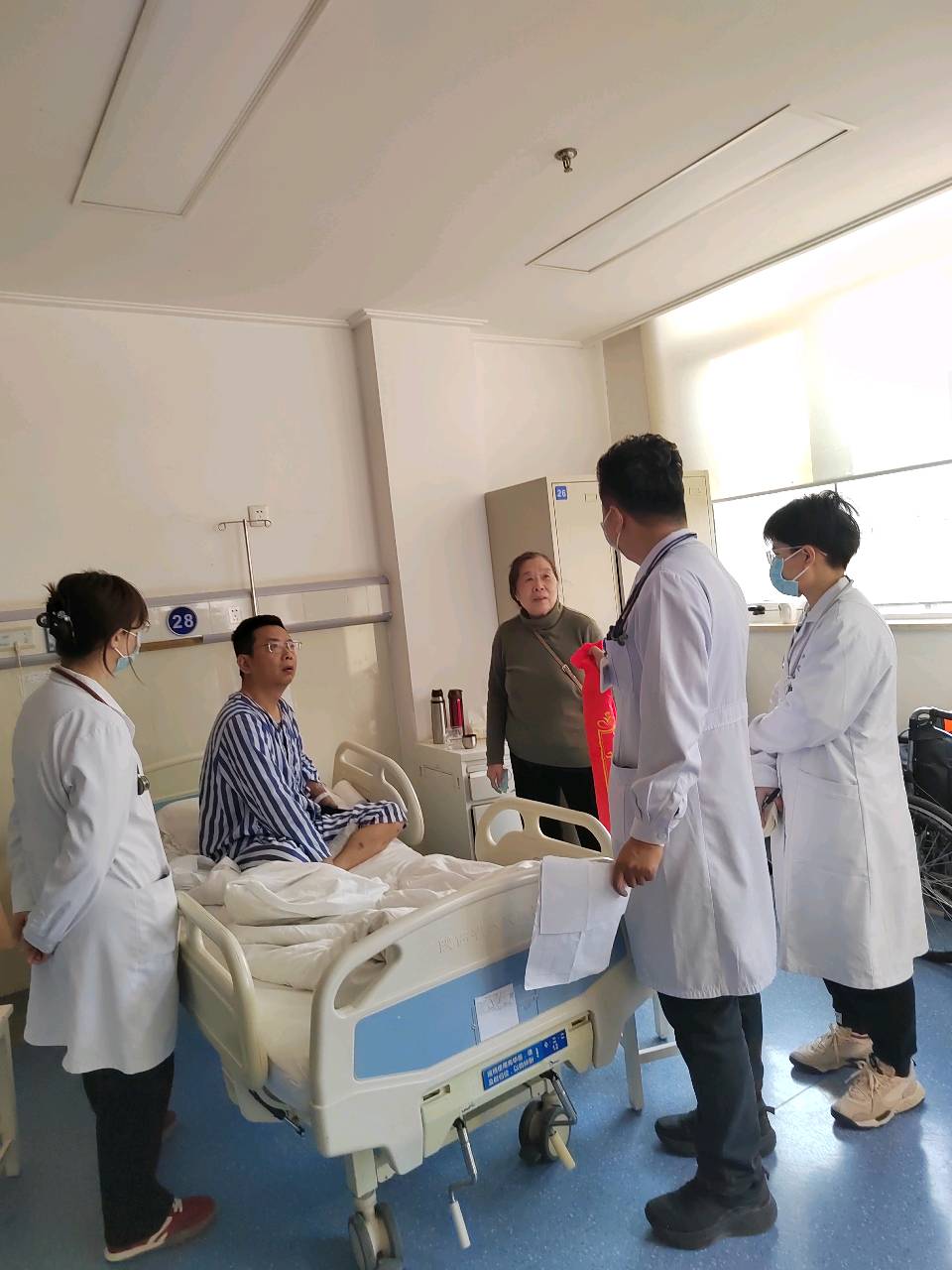 赵旭东（長民//《敬赠陕西省人民医院心血管病院心血管内二科圣手》（图12）