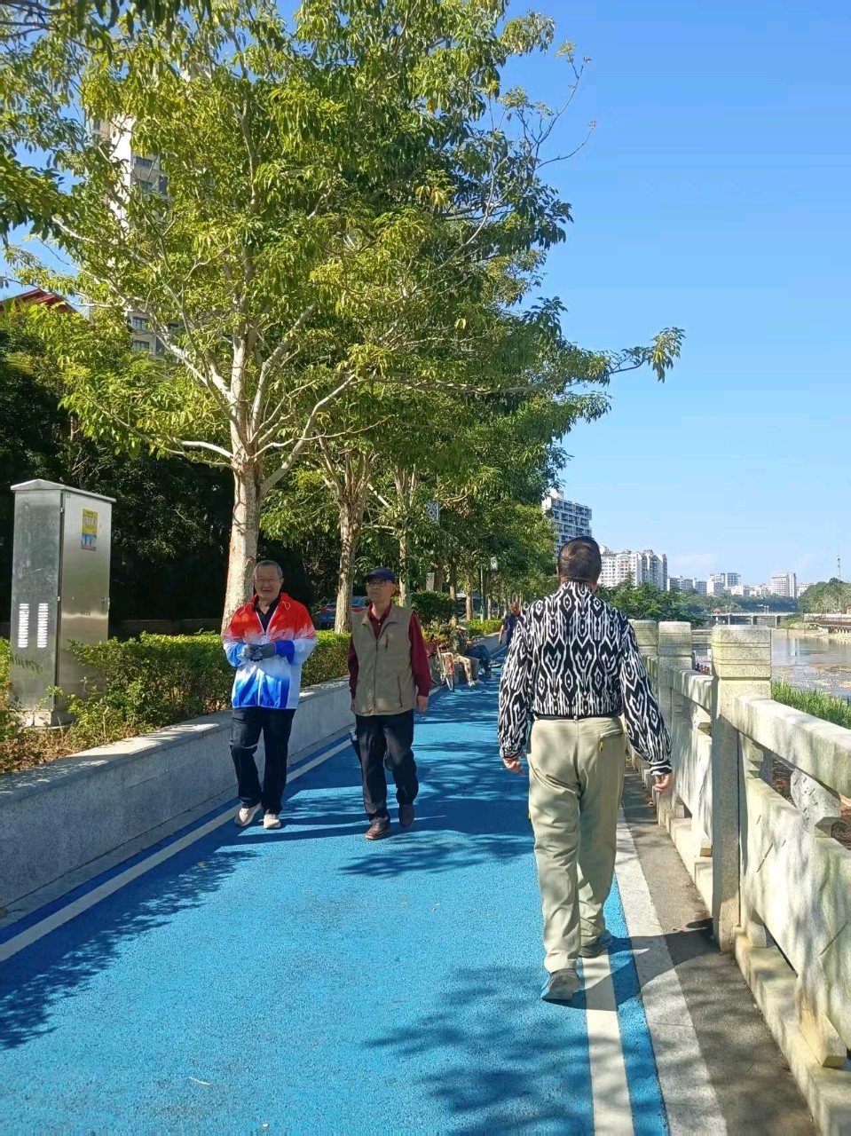 七律：咏五指山南圣河作者：姚树学（吉林）（图15）