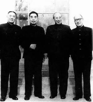 🇨🇳【中国诗人】第970篇（名家风采） 民爱总理满腔情//文:王胜利（图5）