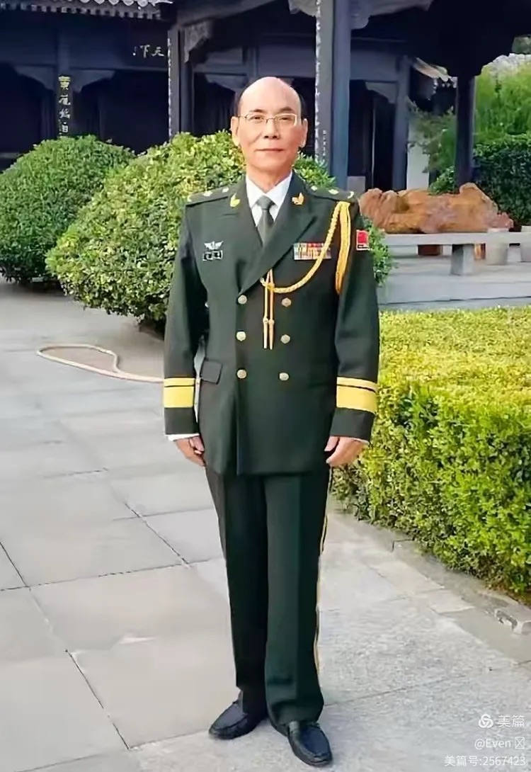 海外头条：周劲草/朗诵大师数铁石（图9）