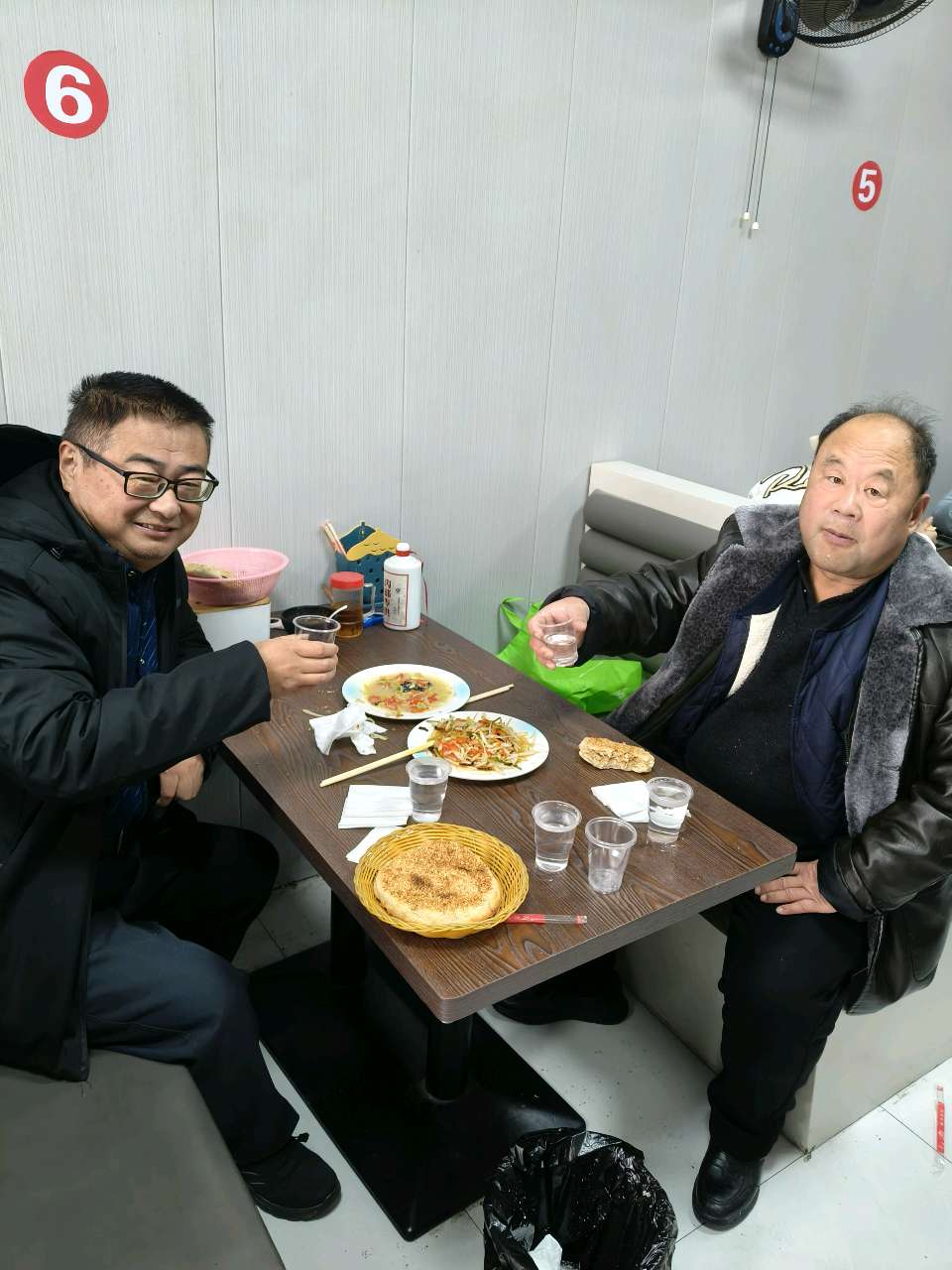 雪天叙旧情 初心映征程——记与老友李玉文的故乡重逢