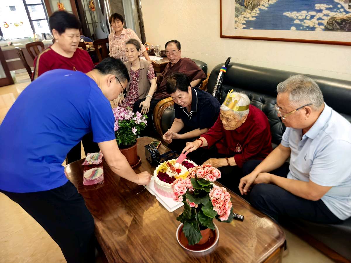 【美文欣赏】玉兔颂 ——献给母亲八十八岁寿辰 作者|| 武进群（图7）