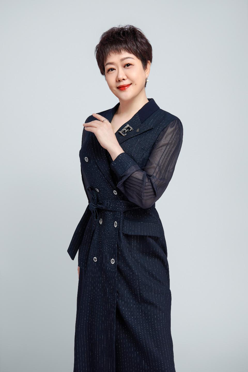 【中国雨巷文学社】北京头条 第3157期 散文《穿越五彩滩》作者:一凡 - 杭州,朗诵: 马嘉文 - 杭州(图9)