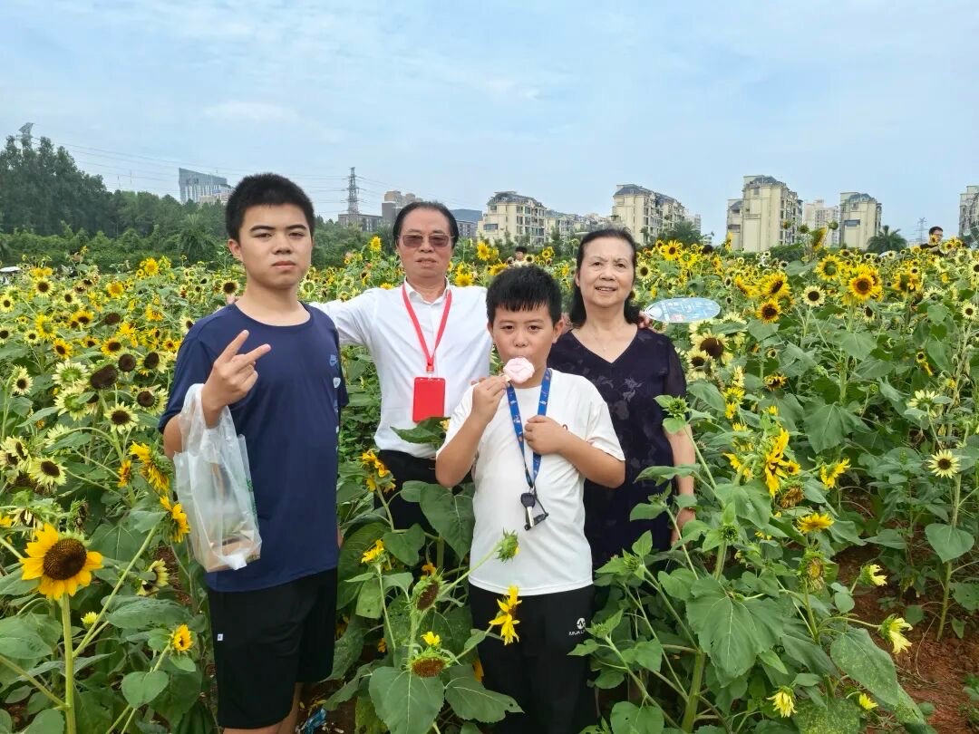 榜样人物|金融家曾昭才:墨香铸金,大写人生|涉江红帆(图4)