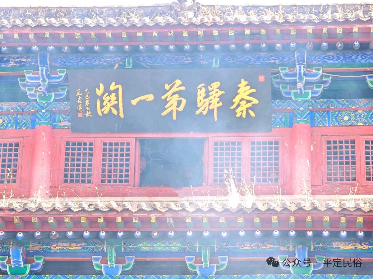 《一棵追光树》（图19）
