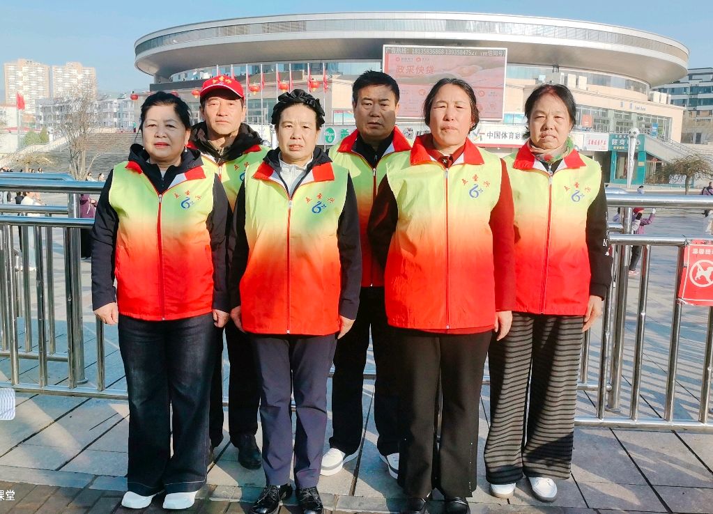 志愿同行舞活力 社区和睦暖人心