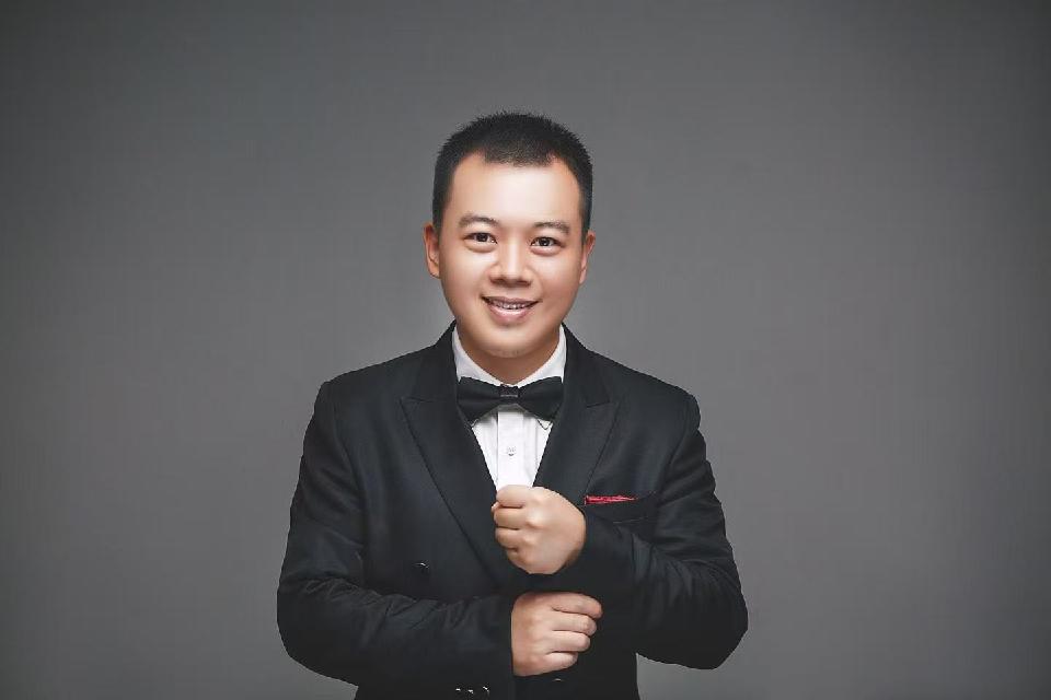 13.罗秦理