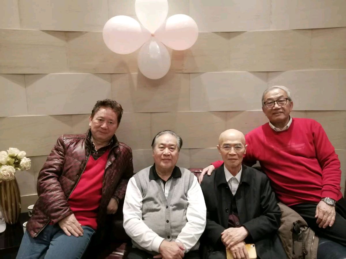曹干云: 德艺双馨泪序伦丨尹玉峰 评/附卢纪元篆刻丨世界文学艺苑·京港澳台世界头条（图10）