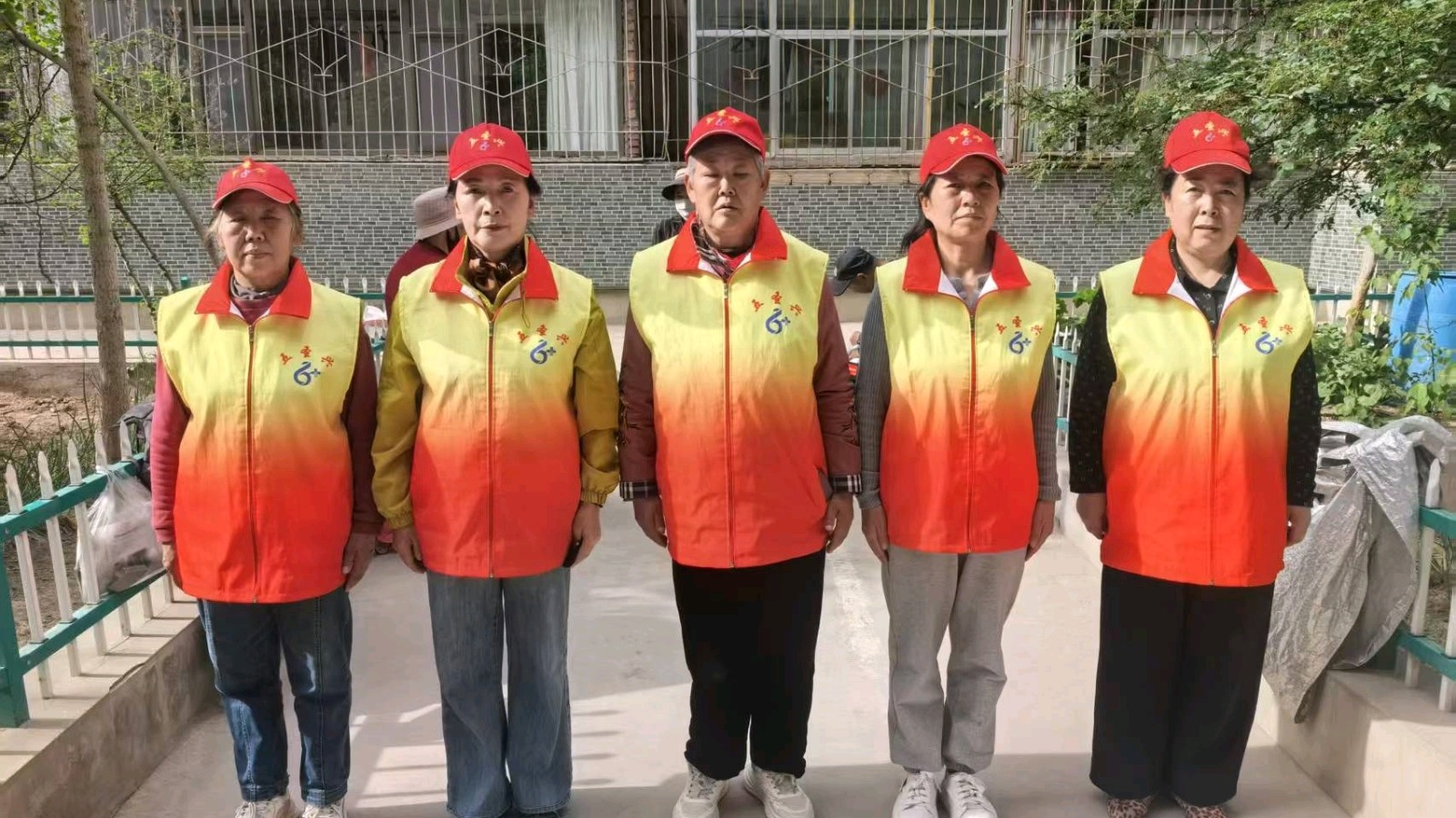 志愿服务进小区 暖心服务得好评