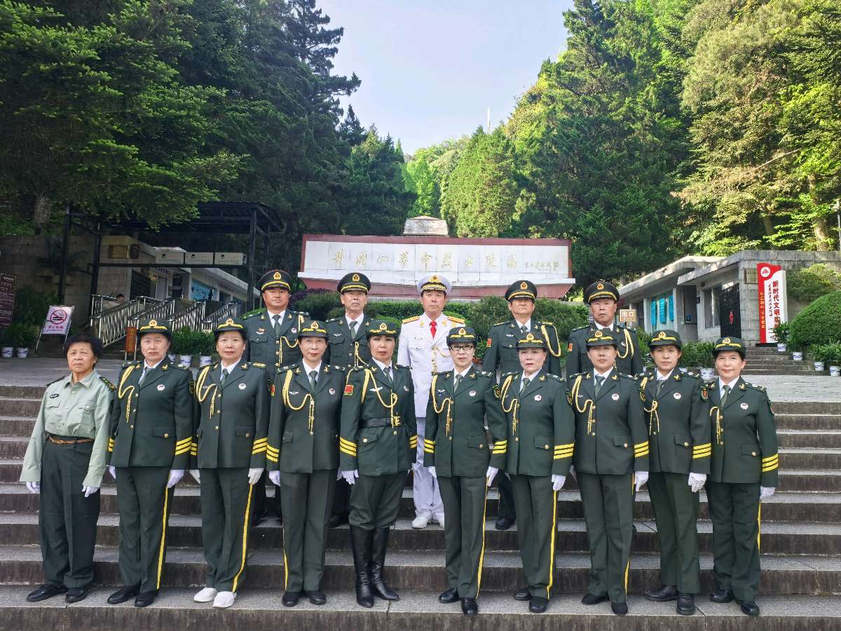不忘初心 赓续血脉——CC丅V全球爱华春晚秦皇岛站，“八一”艺术团赴井冈山缅怀革命先烈！（图11）