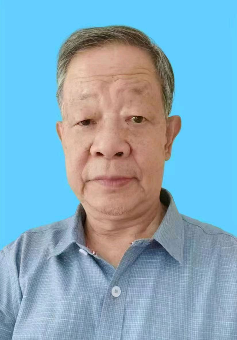 赵长民（旭东）//五言回赠蓝弘教授＿谢立夏赠诗