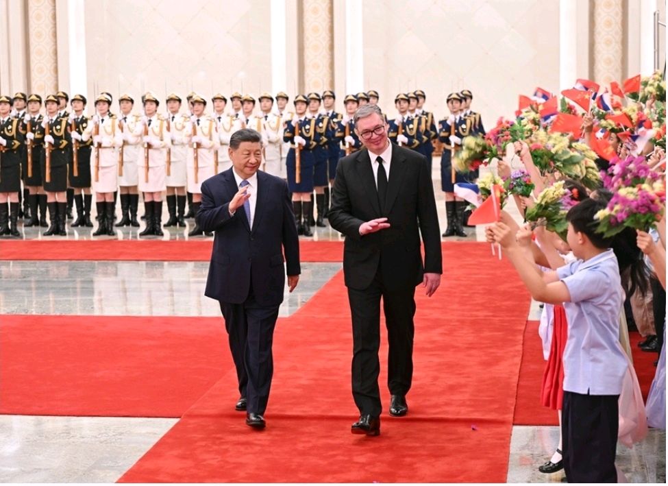 《铁杆情深耀寰球——习近平主席同塞尔维亚总统武契奇会谈颁勋十八首七律并赋》(图7)