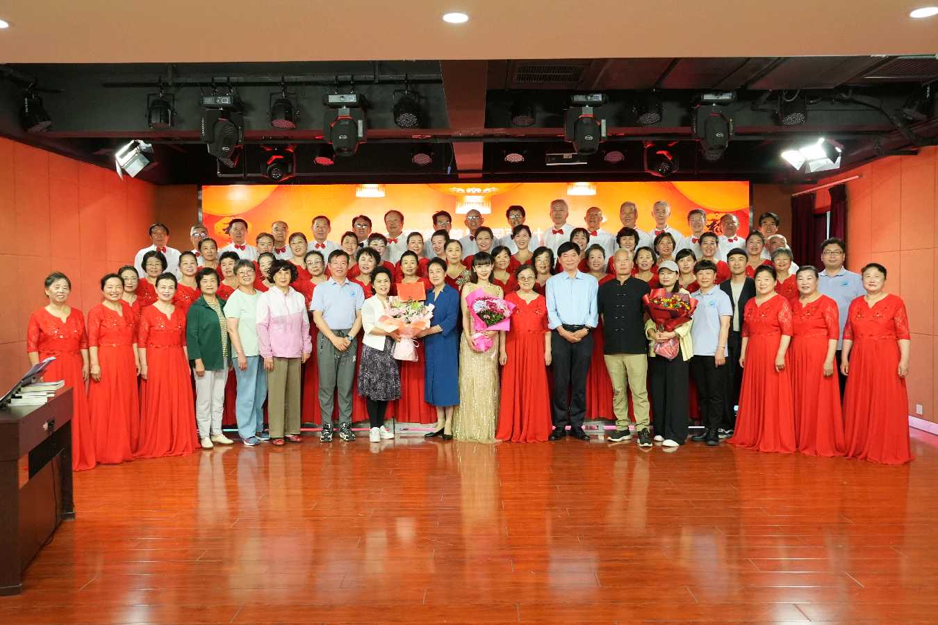 李敬党《运河之春合唱团十周年 庆典音乐会纪实》主播:李延廷；编辑:开心快乐【运河之春】(第236期)（图28）