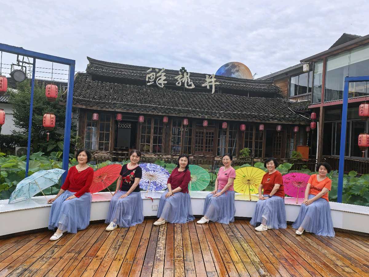 「散文」雨游鲜龙井，姐妹情长醉南山（图37）