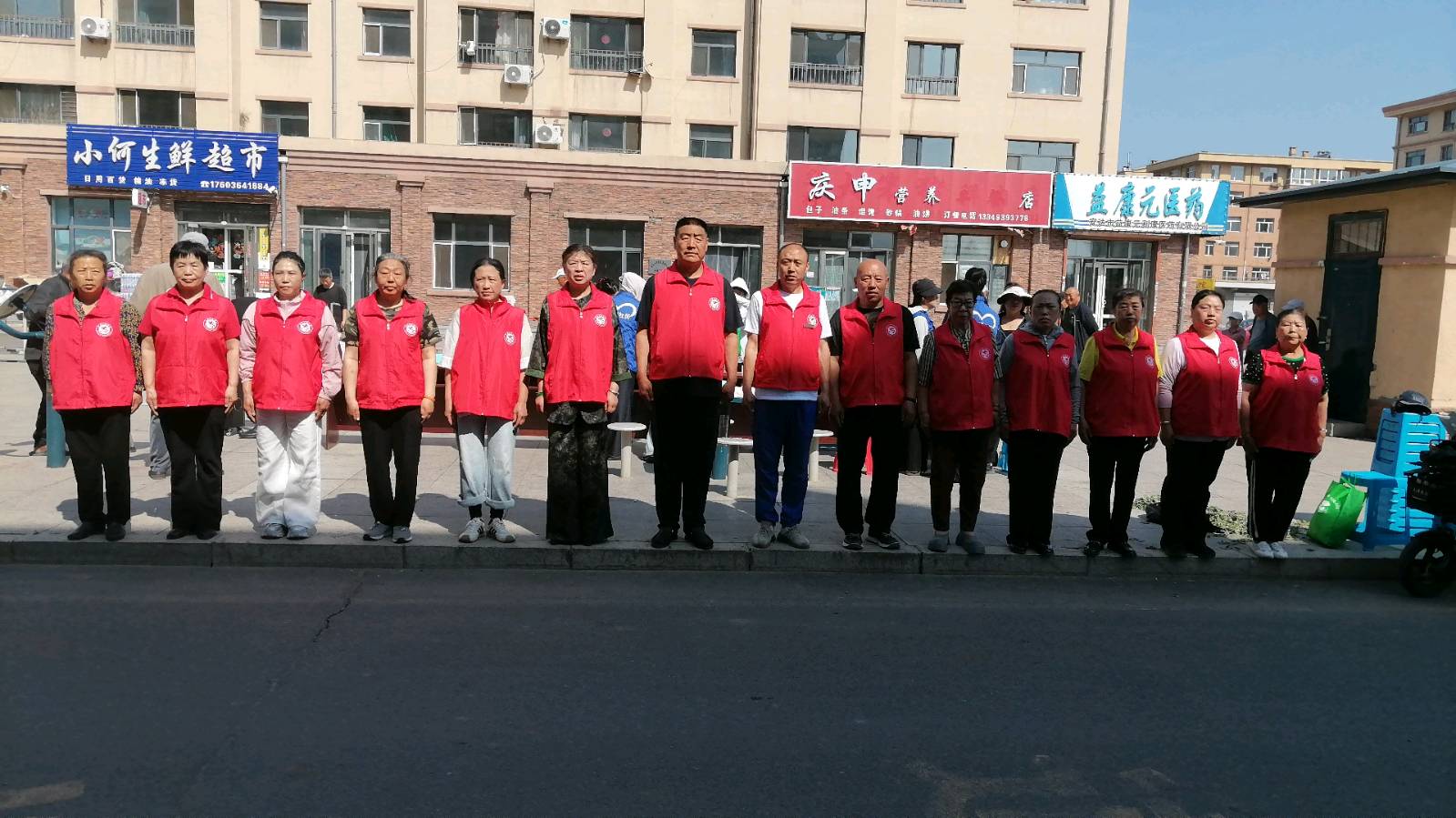 仲夏浓情端午节 邻里同乐暖人心（图2）