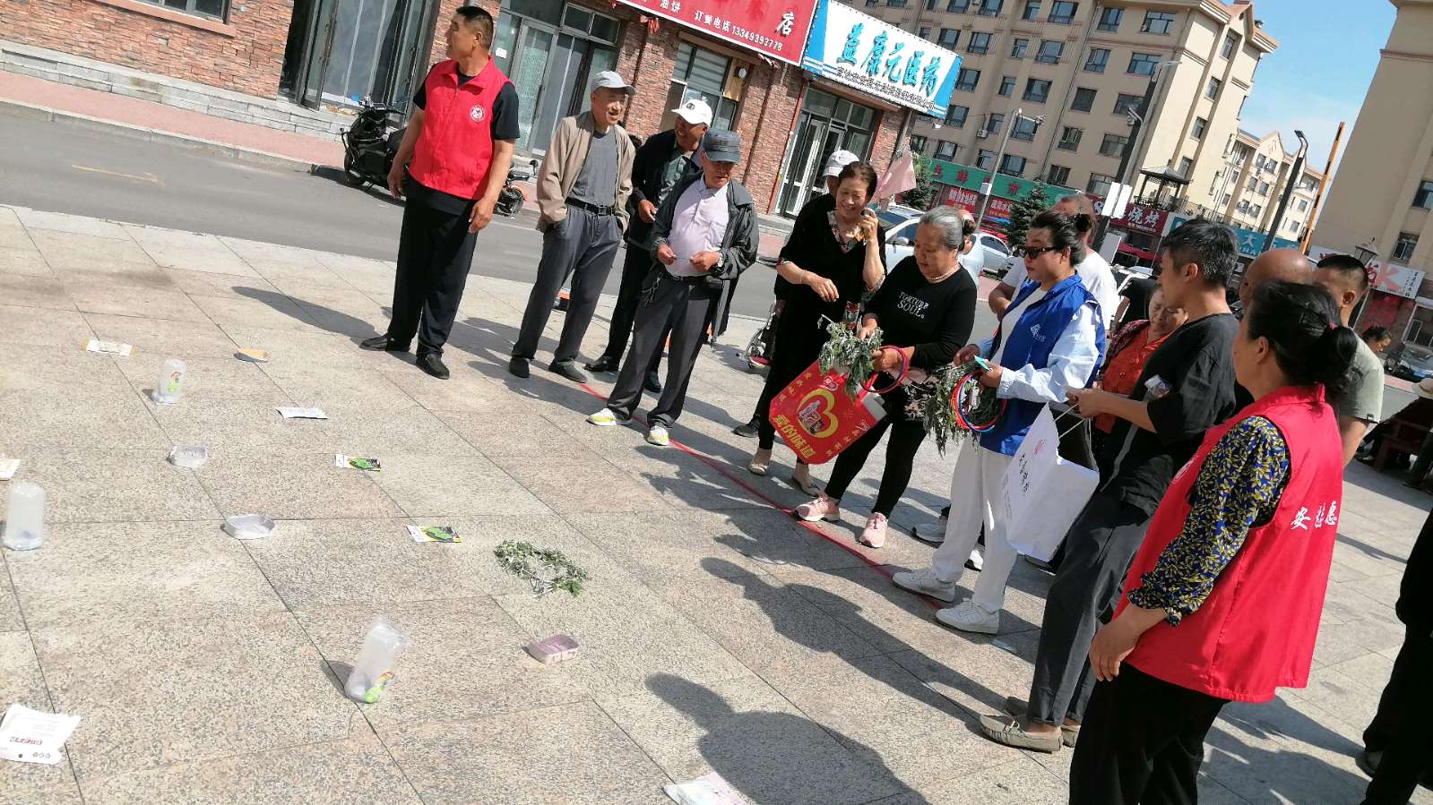 仲夏浓情端午节 邻里同乐暖人心（图3）