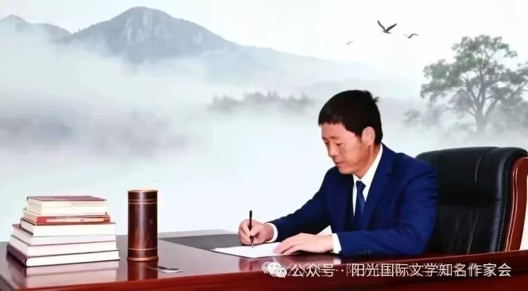 海外头条：以心观物，以诗栖居——品读火凤凰《晨光里……》外三首诗意匠心｜作者||富有（图6）