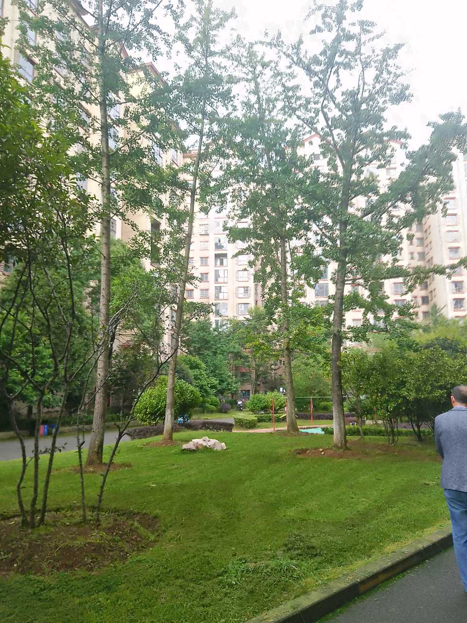 [贵阳头条]与山对话的城市楼房-参观山语城有感（图3）