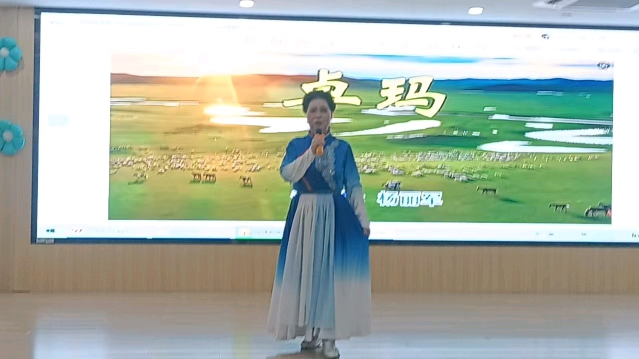 CCTV全球爱华春晚杭州站民安生活红艺艺术团庆七一活动，在杭州市上城区丁兰街道党群中心举行（图7）