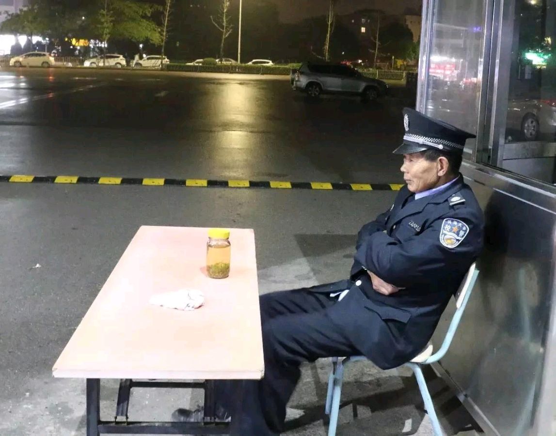 【荣耀中国】文学社*散文《岩温叫是位好保安》作者Ⅱ高新文(图3)