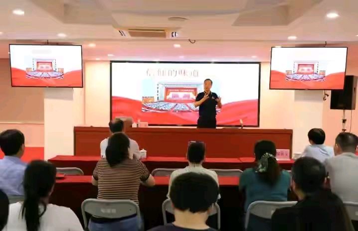肖金:讲台传薪火 公益暖民心(图5)