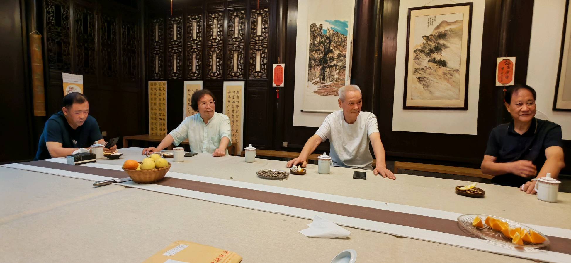 义门方文化 精华须弘扬一一安徽省“屯溪'义门方'主题座谈会”召开（图6）
