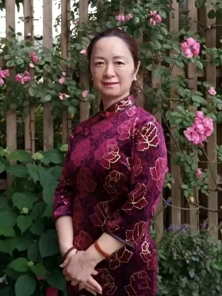 作者:袁秀苇(芦苇)《九十有二,母亲生日快乐!》19074期~新京都文艺(图7)