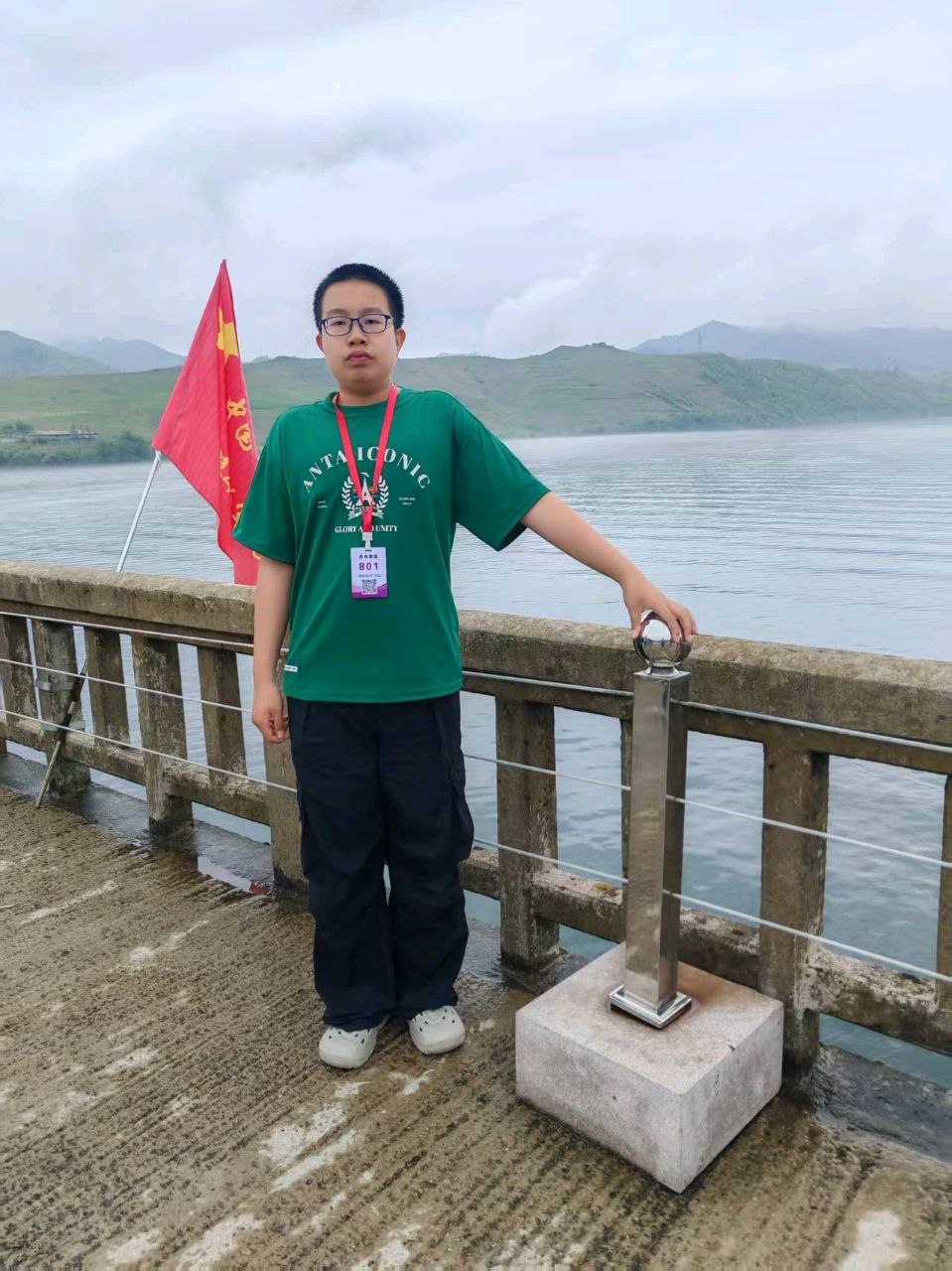 《幸运星》实力诗人/美丽人生、好声音主播/凤珠。（图5）
