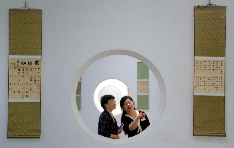 “山水人文 诗书画乐展”暨胡亚伟古谱诗词中国画全国巡展（苏州站）开幕（图10）