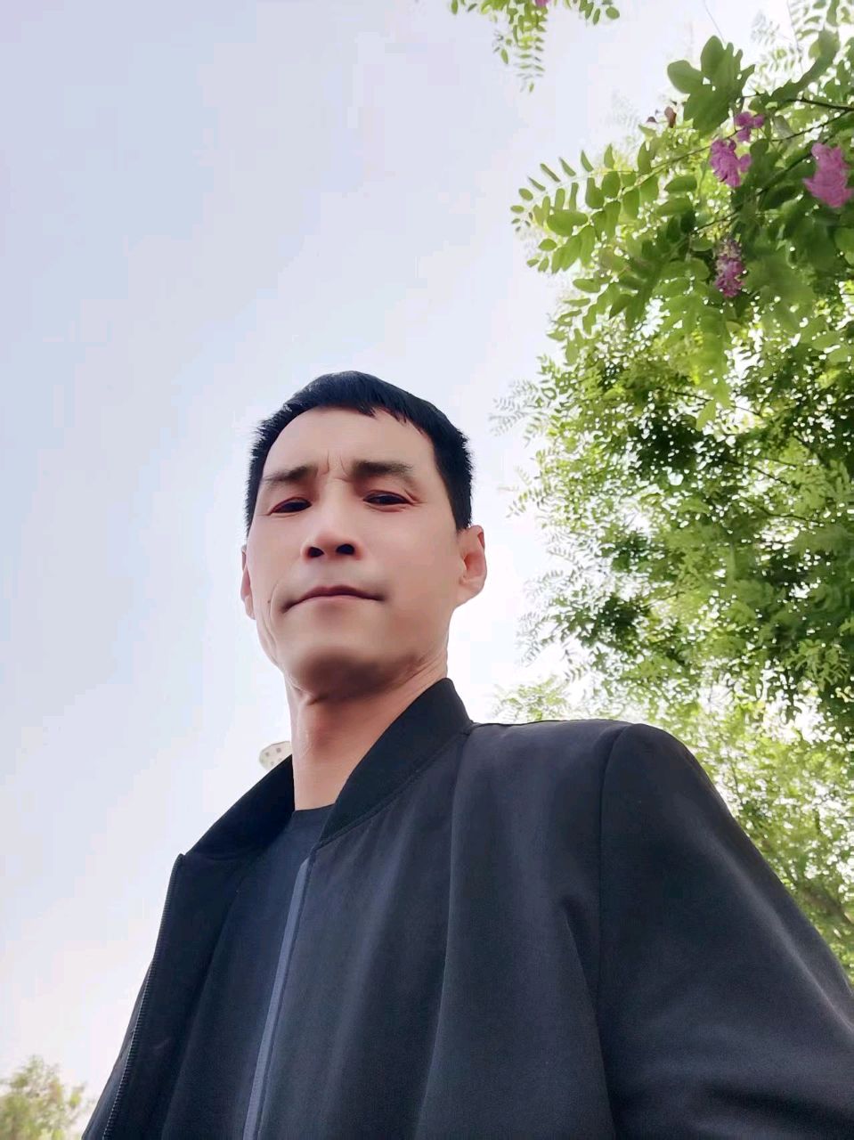 【诗生活】溪柳：一天（外七首）（图2）