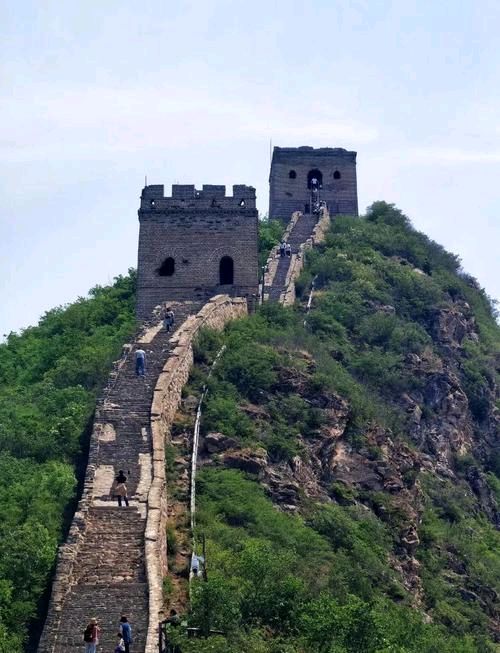 《满江红》游司马台长城抒文/（华 君）诵读/山举（图2）