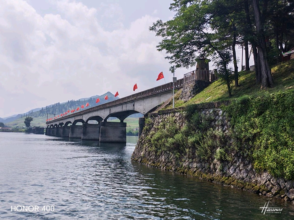 【燕赵文学】东北散记（14）鸭绿江纪行（河北/青山依旧）