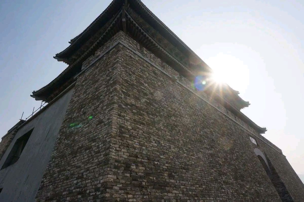 【都市头条向幸福出发编辑部】第16304期 千年潼关 文 如月 主播 贾敏