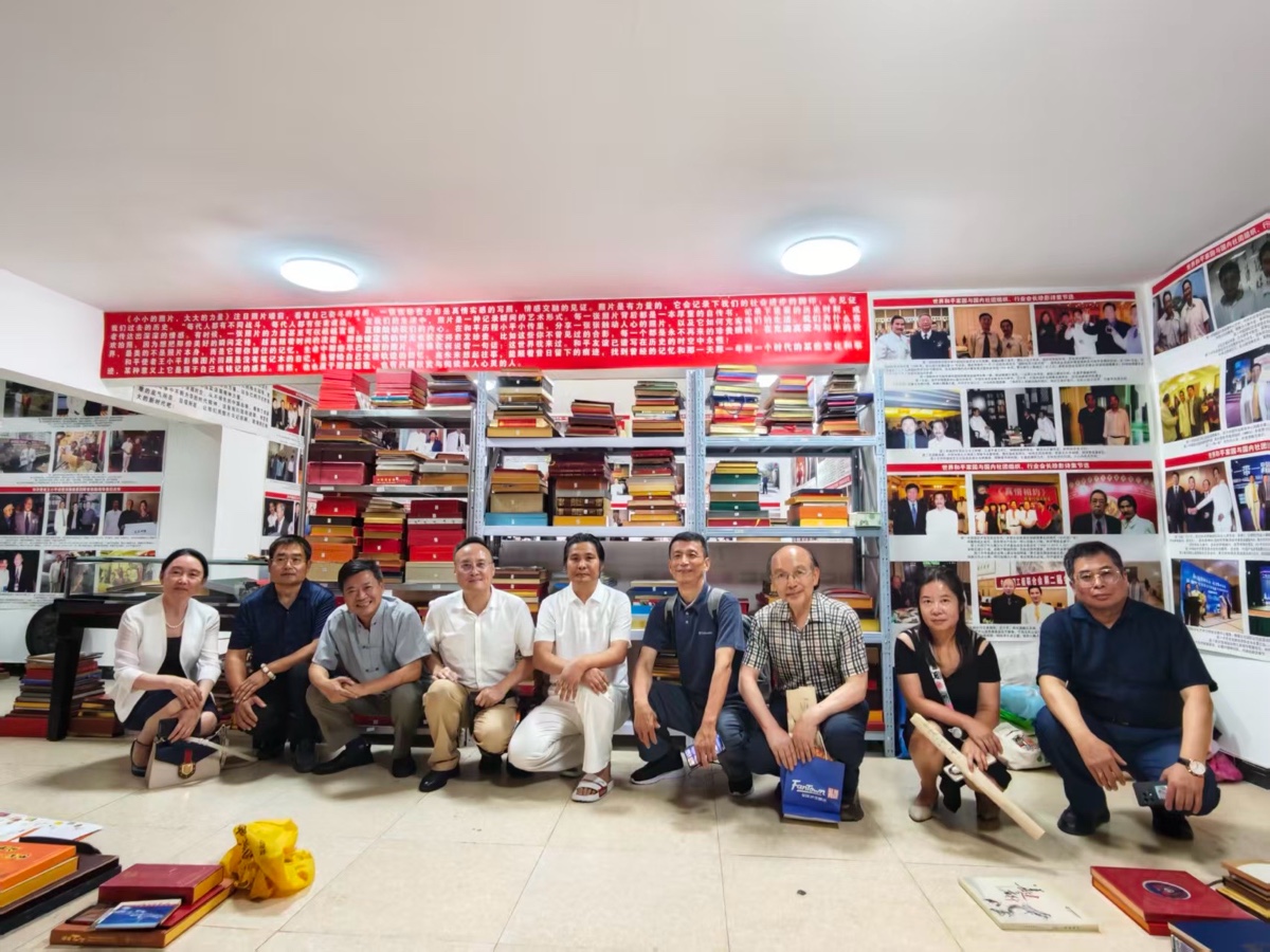 红旗飘飘 论坛声声:部分专家学者企业家建议7月19日为'中国企业家日'丨何才庆(图4)
