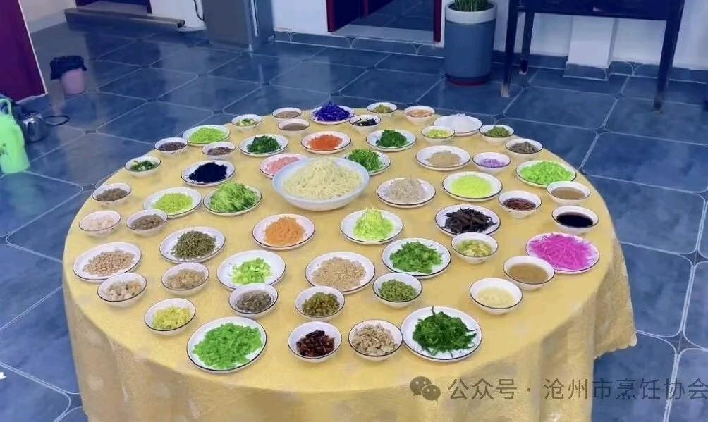 【都市头条向幸福出发编辑部】第16469期 老家那碗全卤面 华侬农(上官)(图3)