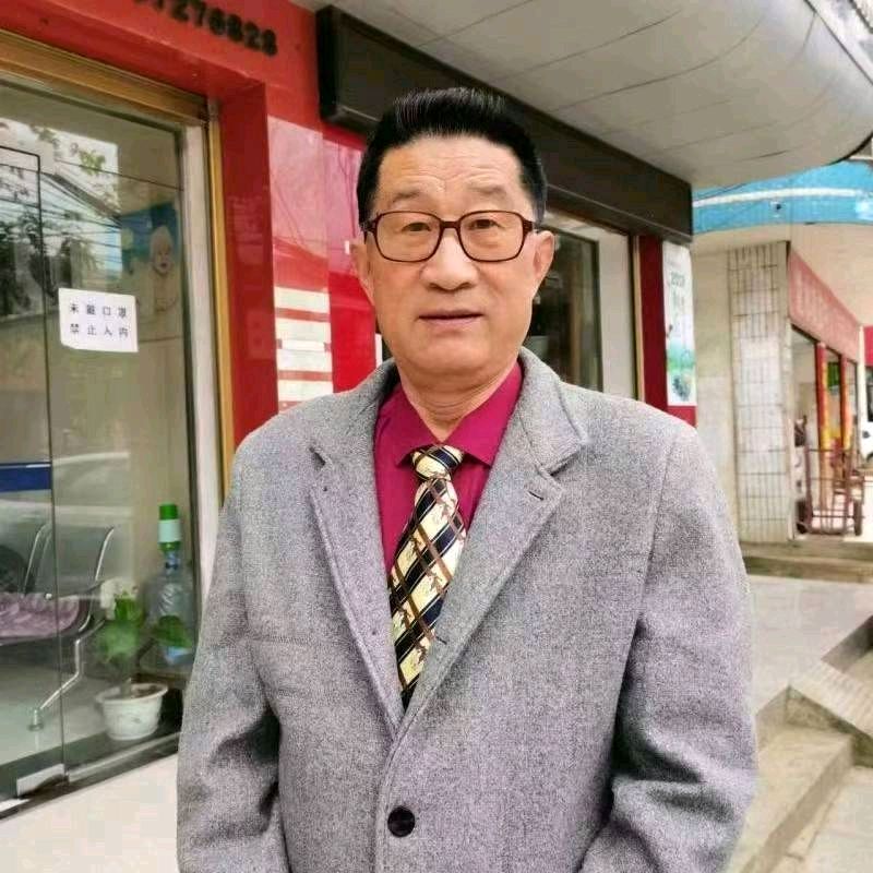 《北京头条》分享(湖北)优秀作家诗人胡清普老师《暴雨来击》请欣赏(图8)