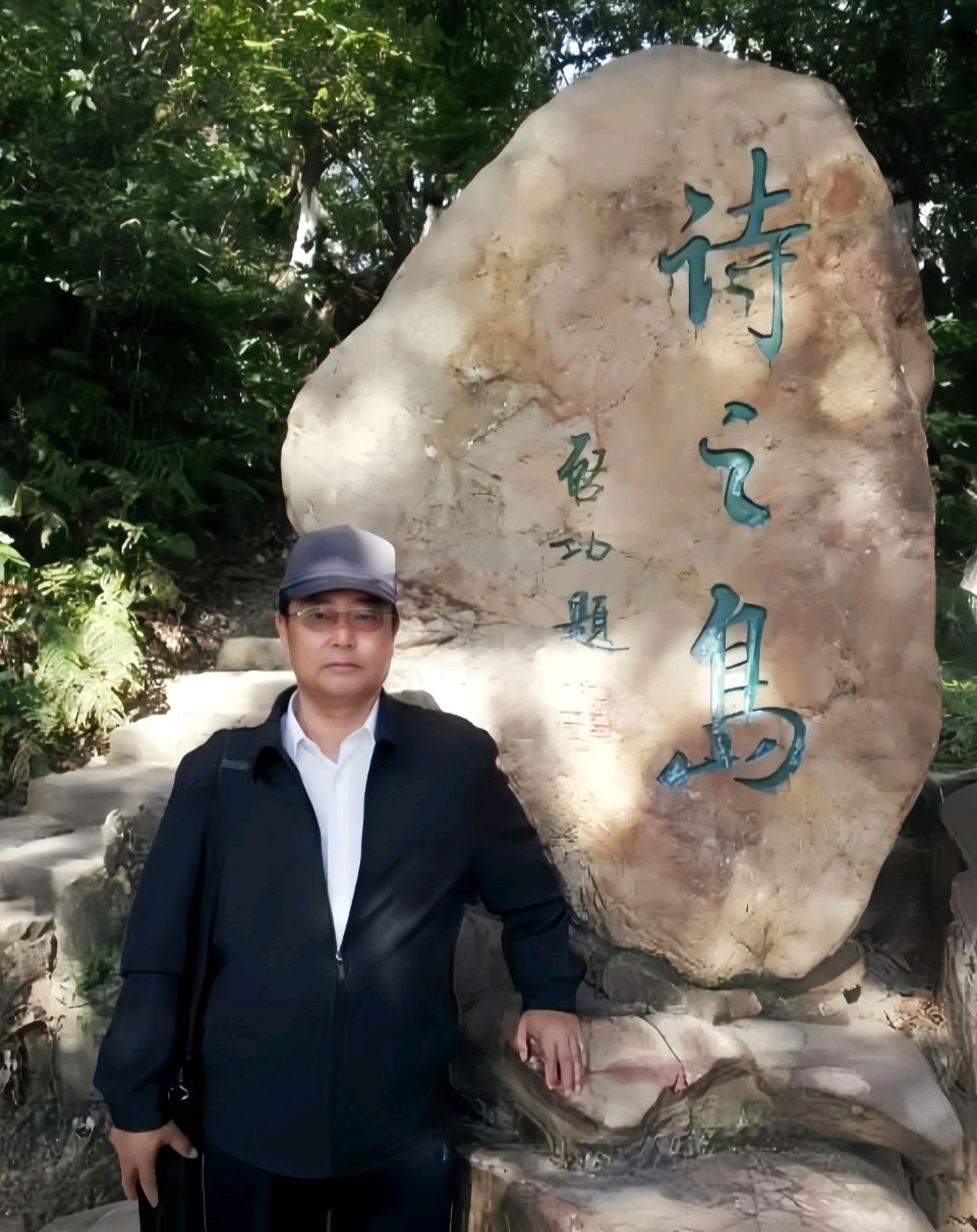 丙午立秋寄远 / 邓世广