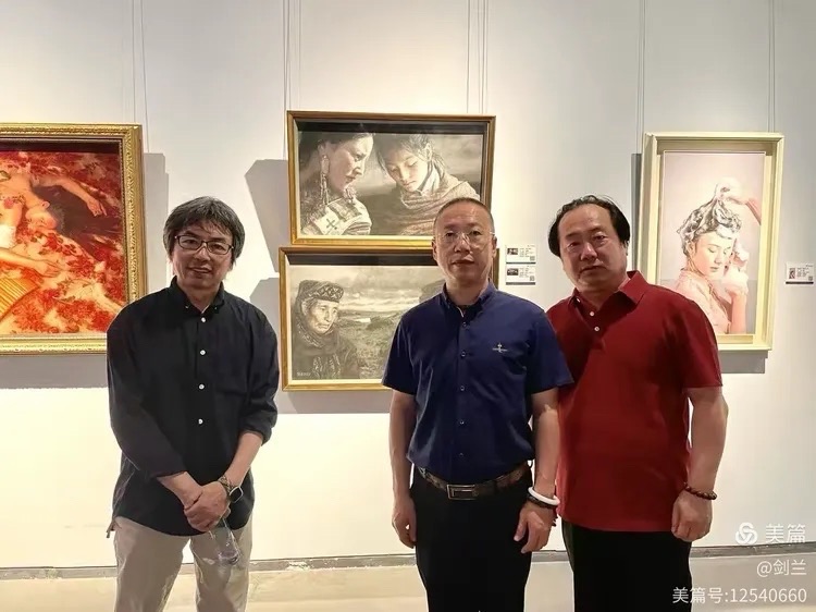 海外头条：《鹿成君携油画天津参展熠熠生辉》作者 ||贾兰仙（图47）