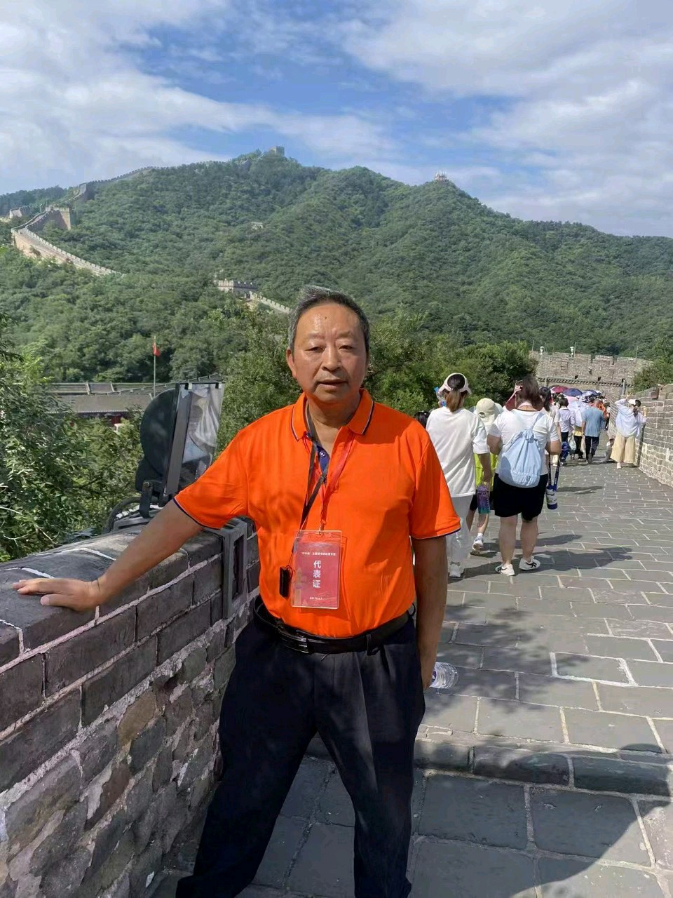 北京头条～七律·诫违规操办升学宴     蒙世清（云南昭通）‖ 东方《品语亭》诗社总社