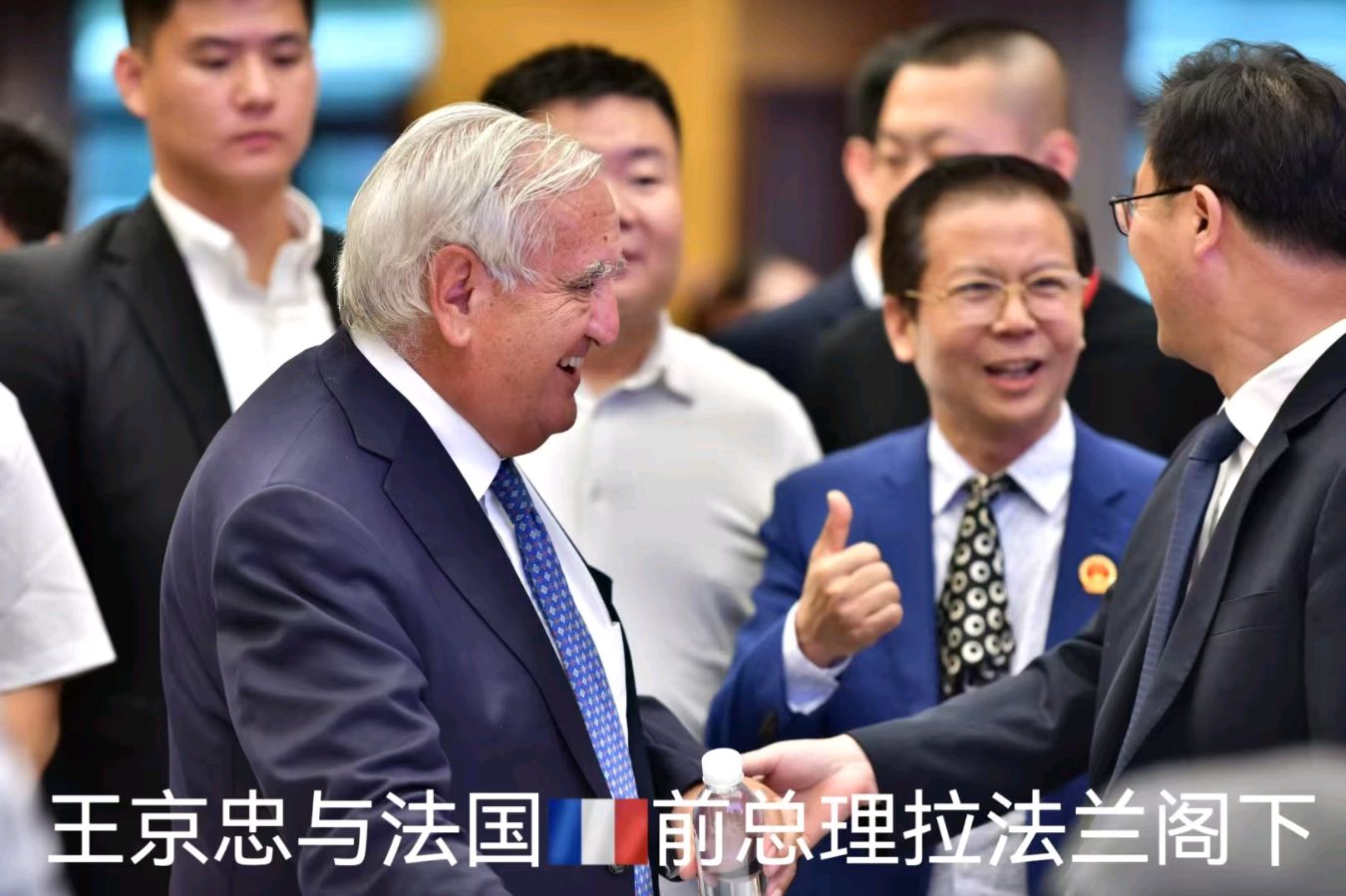 当代作家·余少华‖薪火为炬 大道同行 ——《旌旗启新程,文脉赴远方——记家国文化践行者王京忠主席》‖《包括序和正文21章》(图9)