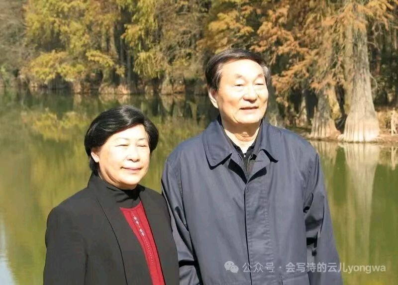 【都市精英文学社】七律·深切悼念朱镕基总理文/黄石华（图4）