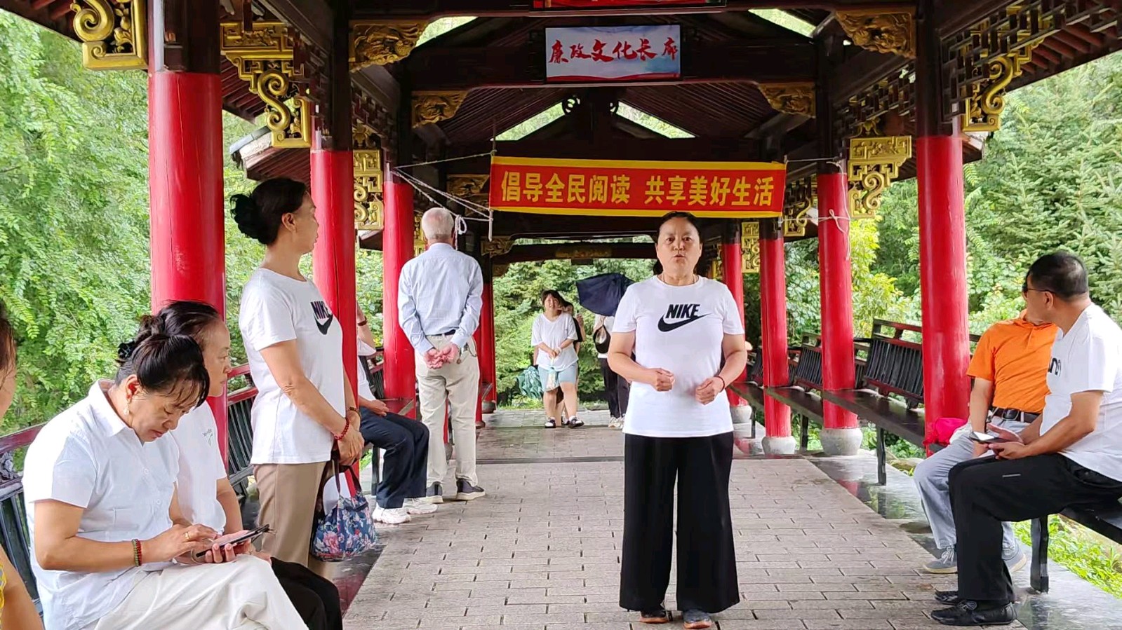书香传红色 初心忆峥嵘（图4）